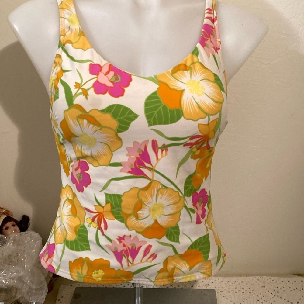 🌈 Lands End tropical print tankini swim top small